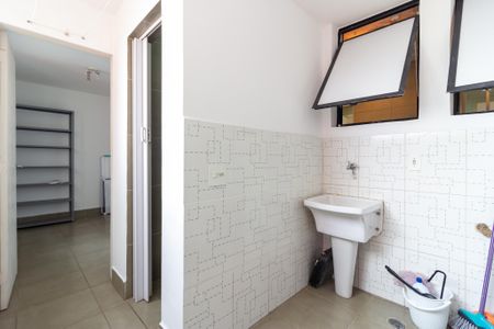Apartamento para alugar com 107m², 3 quartos e 1 vaga Apartamento para alugar com 107m², 3 quartos e 1 vagaÁrea de Serviço