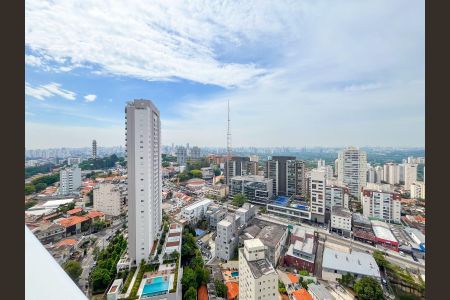 Apartamento à venda com 330m², 4 quartos e 4 vagas Apartamento à venda com 330m², 4 quartos e 4 vagasVista