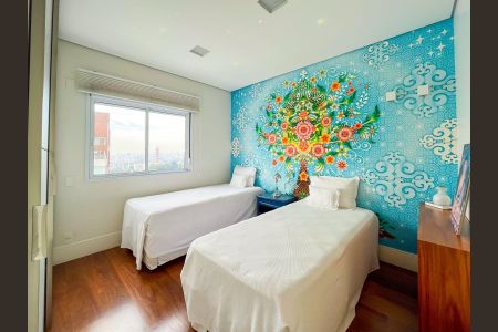 Apartamento à venda com 330m², 4 quartos e 4 vagas Apartamento à venda com 330m², 4 quartos e 4 vagasQuarto