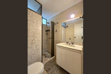 Apartamento para alugar com 132m², 3 quartos e 1 vagaBanheiro 