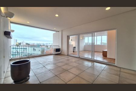 Varanda  de apartamento para alugar com 2 quartos, 130m² em Vila Ipojuca, São Paulo