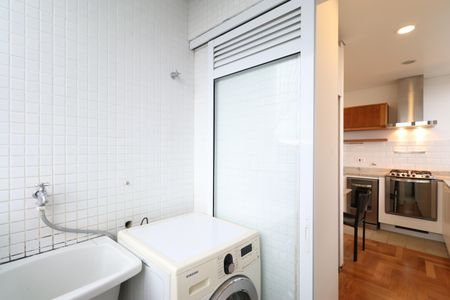 Apartamento para alugar com 130m², 2 quartos e 2 vagasCozinha e Área de Serviço