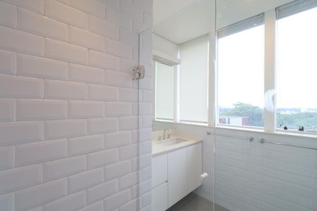 Apartamento para alugar com 130m², 2 quartos e 2 vagasBanheiro da Suíte 2