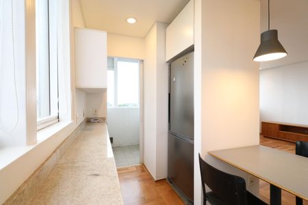 Apartamento para alugar com 130m², 2 quartos e 2 vagasCozinha e Área de Serviço