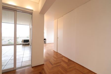 Apartamento para alugar com 130m², 2 quartos e 2 vagasDetalhe