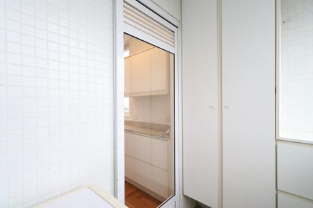 Apartamento para alugar com 130m², 2 quartos e 2 vagasCozinha e Área de Serviço