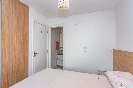 Apartamento para alugar com 66m², 2 quartos e 1 vagaSuíte