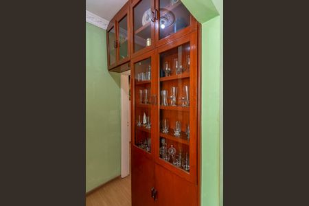 Apartamento à venda com 55m², 2 quartos e sem vagaSala - Armário