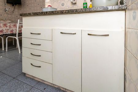 Apartamento à venda com 55m², 2 quartos e sem vagaCozinha - Armários