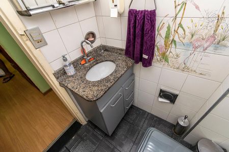 Apartamento à venda com 55m², 2 quartos e sem vagaBanheiro