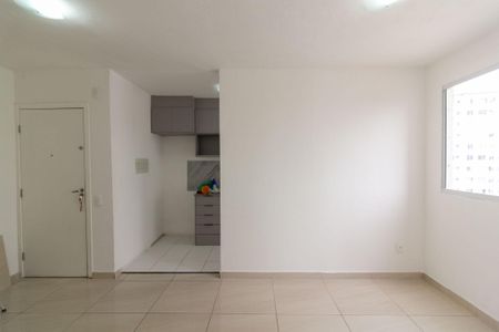 Sala de apartamento para alugar com 2 quartos, 44m² em Usina Piratininga, São Paulo