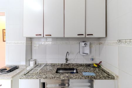 Apartamento à venda com 63m², 2 quartos e sem vaga Apartamento à venda com 63m², 2 quartos e sem vagaCozinha