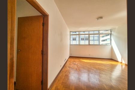 Apartamento à venda com 86m², 3 quartos e sem vaga Apartamento à venda com 86m², 3 quartos e sem vagaSala