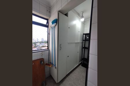 Apartamento à venda com 74m², 3 quartos e 2 vagasÁrea de Serviço