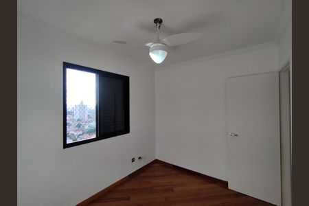 Apartamento à venda com 74m², 3 quartos e 2 vagasQuarto 
