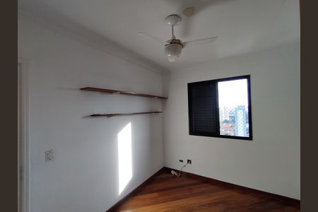 Apartamento à venda com 74m², 3 quartos e 2 vagasQuarto 