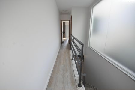 Casa à venda com 120m², 3 quartos e 2 vagasHall de circulação