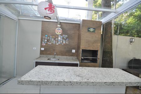 Casa à venda com 120m², 3 quartos e 2 vagasChurrasqueira