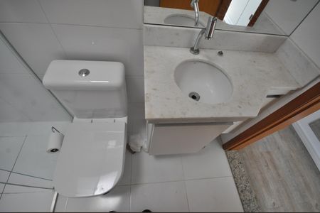 Casa à venda com 120m², 3 quartos e 2 vagas Banheiro do Quarto Suíte
