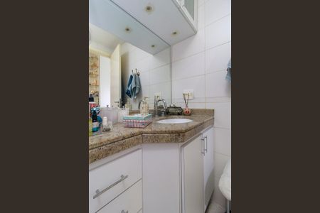 Apartamento à venda com 144m², 3 quartos e 3 vagasSuíte 1 - Banheiro