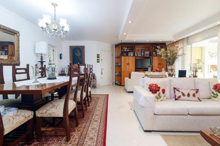 Apartamento à venda com 144m², 3 quartos e 3 vagasSala