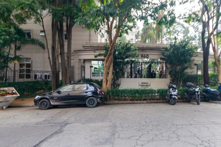 Apartamento à venda com 144m², 3 quartos e 3 vagasFachada