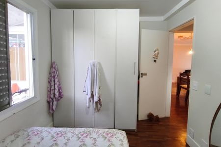 Apartamento à venda com 106m², 3 quartos e 2 vagas Apartamento à venda com 106m², 3 quartos e 2 vagasQuarto 2