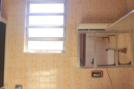 Casa para alugar com 90m², 3 quartos e sem vagaBanheiro