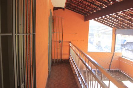 Casa para alugar com 90m², 3 quartos e sem vagaSacada