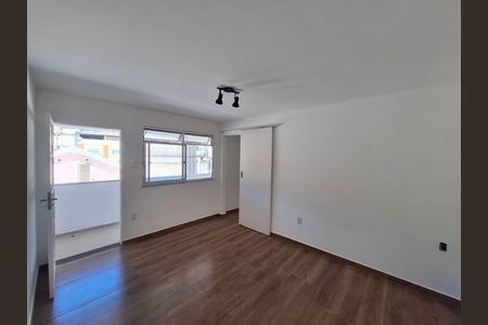 Sala de casa de condomínio à venda com 1 quarto, 52m² em Fonseca, Niterói