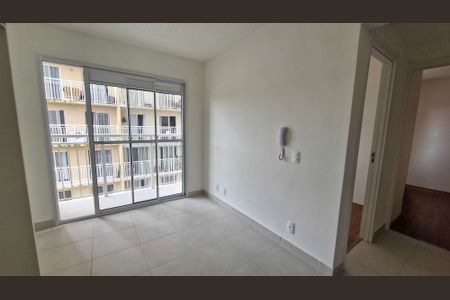 Sala/Cozinha de apartamento para alugar com 2 quartos, 35m² em Socorro, São Paulo