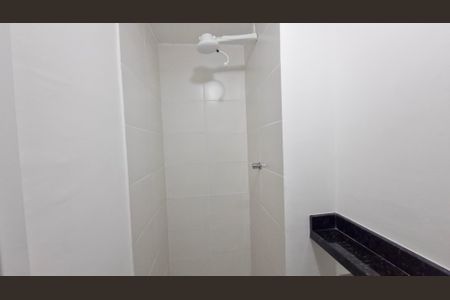 Apartamento à venda com 35m², 2 quartos e sem vaga Apartamento à venda com 35m², 2 quartos e sem vagaBanheiro