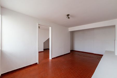 Casa para alugar com 147m², 2 quartos e 1 vagaApartamento terreo - Comodo 02