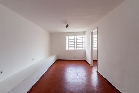 Casa para alugar com 147m², 2 quartos e 1 vagaApartamento terreo - Comodo 02