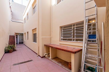 Casa para alugar com 147m², 2 quartos e 1 vagaQuintal