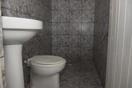 Casa para alugar com 70m², 2 quartos e sem vagaBanheiro 1