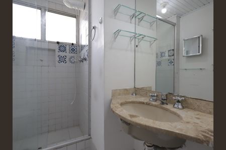 Apartamento à venda com 75m², 2 quartos e 1 vagaBanheiro da Suíte