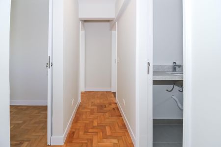 Apartamento à venda com 97m², 3 quartos e 1 vagaCorredor