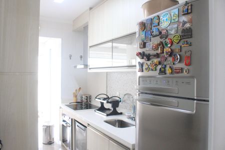 Apartamento à venda com 93m², 2 quartos e 2 vagasCozinha