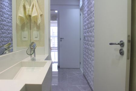 Apartamento à venda com 93m², 2 quartos e 2 vagasLavabo