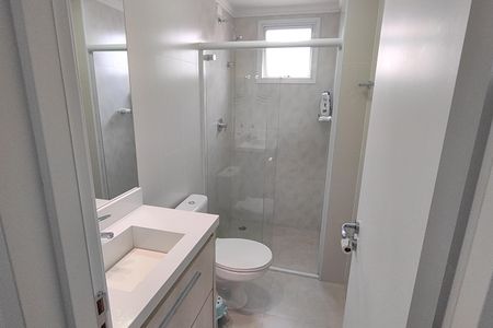 Apartamento à venda com 93m², 2 quartos e 2 vagasBanheiro da Suíte 2