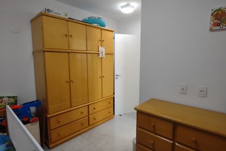 Apartamento à venda com 93m², 2 quartos e 2 vagasSuíte 2
