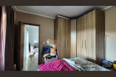 Casa à venda com 284m², 4 quartos e 4 vagas Casa à venda com 284m², 4 quartos e 4 vagasQuarto - casa 2