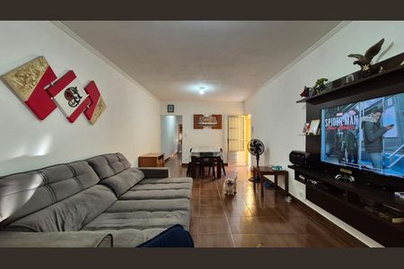 Casa à venda com 284m², 4 quartos e 4 vagas Casa à venda com 284m², 4 quartos e 4 vagasSala