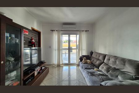Casa à venda com 284m², 4 quartos e 4 vagas Casa à venda com 284m², 4 quartos e 4 vagasSala - casa 2