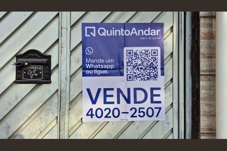 Casa à venda com 284m², 4 quartos e 4 vagas Casa à venda com 284m², 4 quartos e 4 vagasPlaca