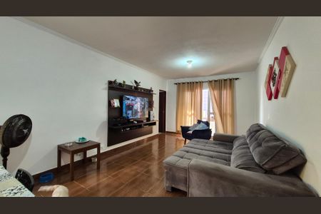 Casa à venda com 284m², 4 quartos e 4 vagas Casa à venda com 284m², 4 quartos e 4 vagasSala