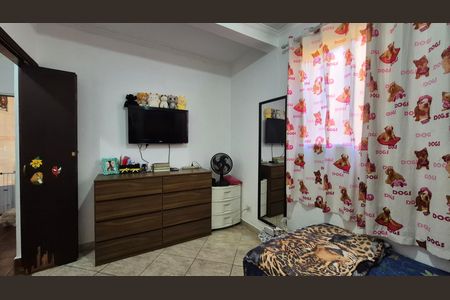 Casa à venda com 284m², 4 quartos e 4 vagas Casa à venda com 284m², 4 quartos e 4 vagasQuarto