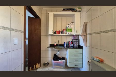 Casa à venda com 284m², 4 quartos e 4 vagas Casa à venda com 284m², 4 quartos e 4 vagasBanheiro da suíte
