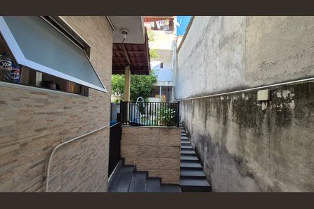 Casa à venda com 284m², 4 quartos e 4 vagas Casa à venda com 284m², 4 quartos e 4 vagasVista